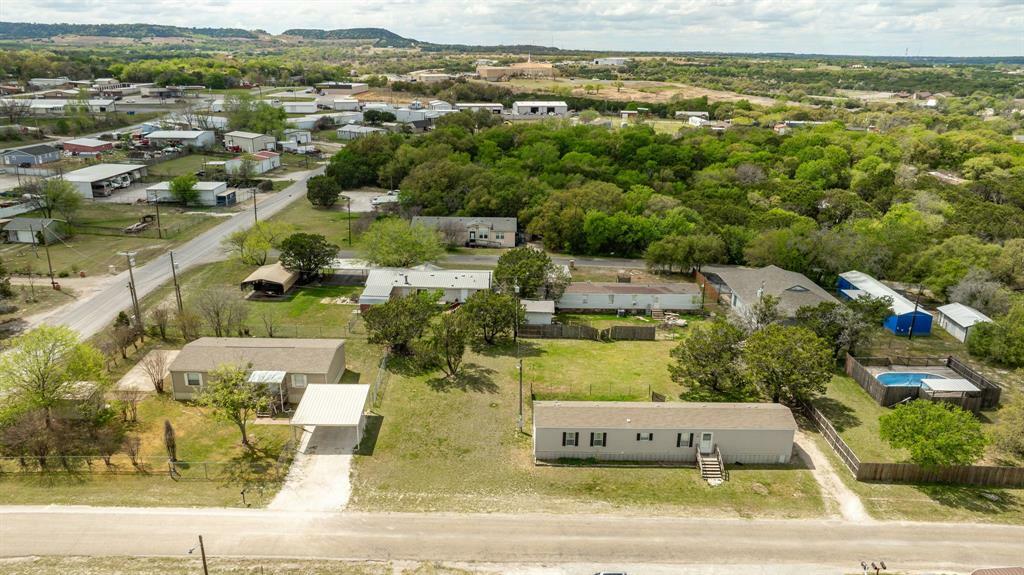 Property Photo: 3506 Tomahawk Drive TX 76048