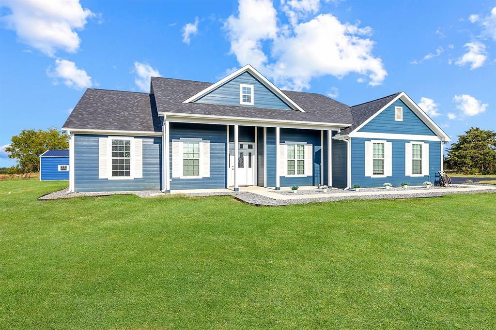 Property Photo: 27084 Fm 47 TX 75169