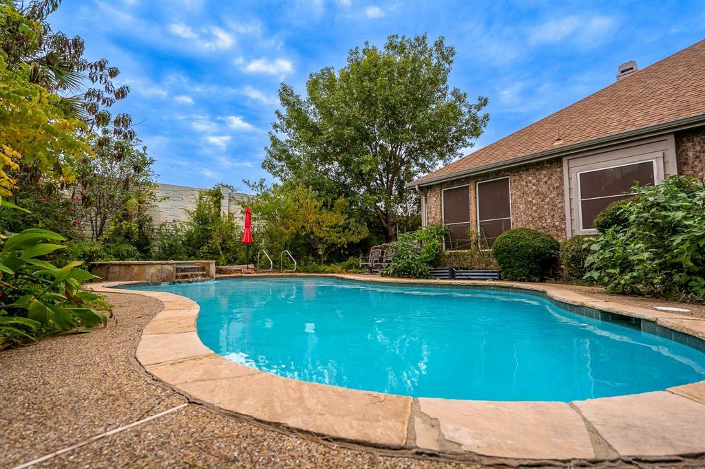 Property Photo: 2515 Cambridge Drive TX 75032