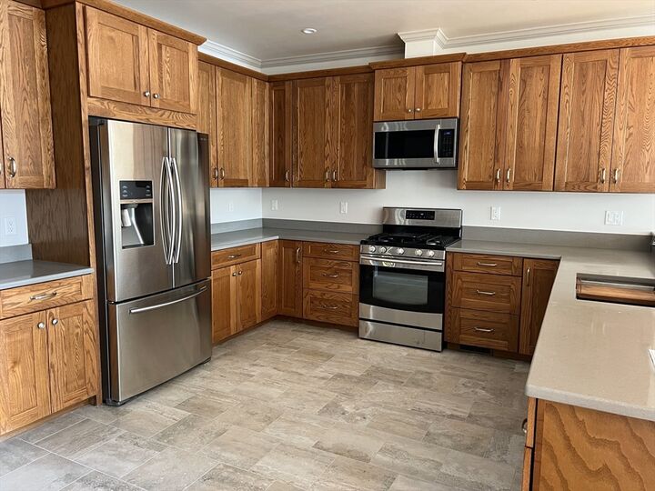 Property Photo: 15 Malvern Ter 15 MA 02466