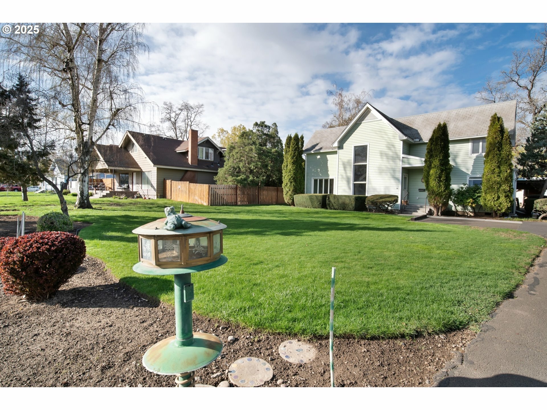 Property Photo: 632 S Main St OR 97862