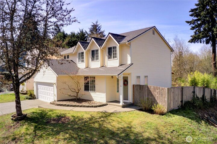 Property Photo:  13502  20th Avenue Ct E  WA 98445 