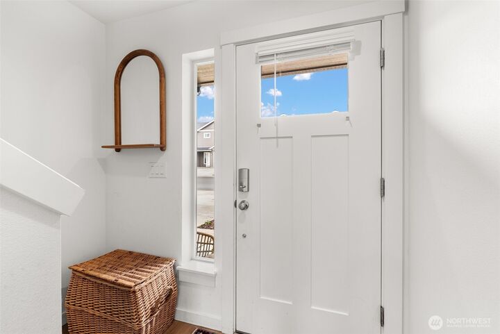 Property Photo:  1009  Peach Road  WA 98596 