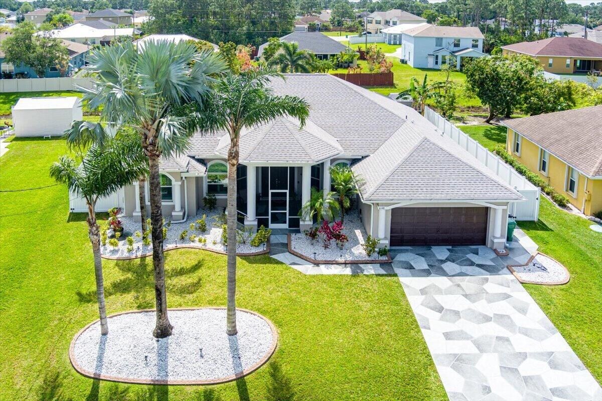 Property Photo: 6148 NW Densaw Terrace FL 34986