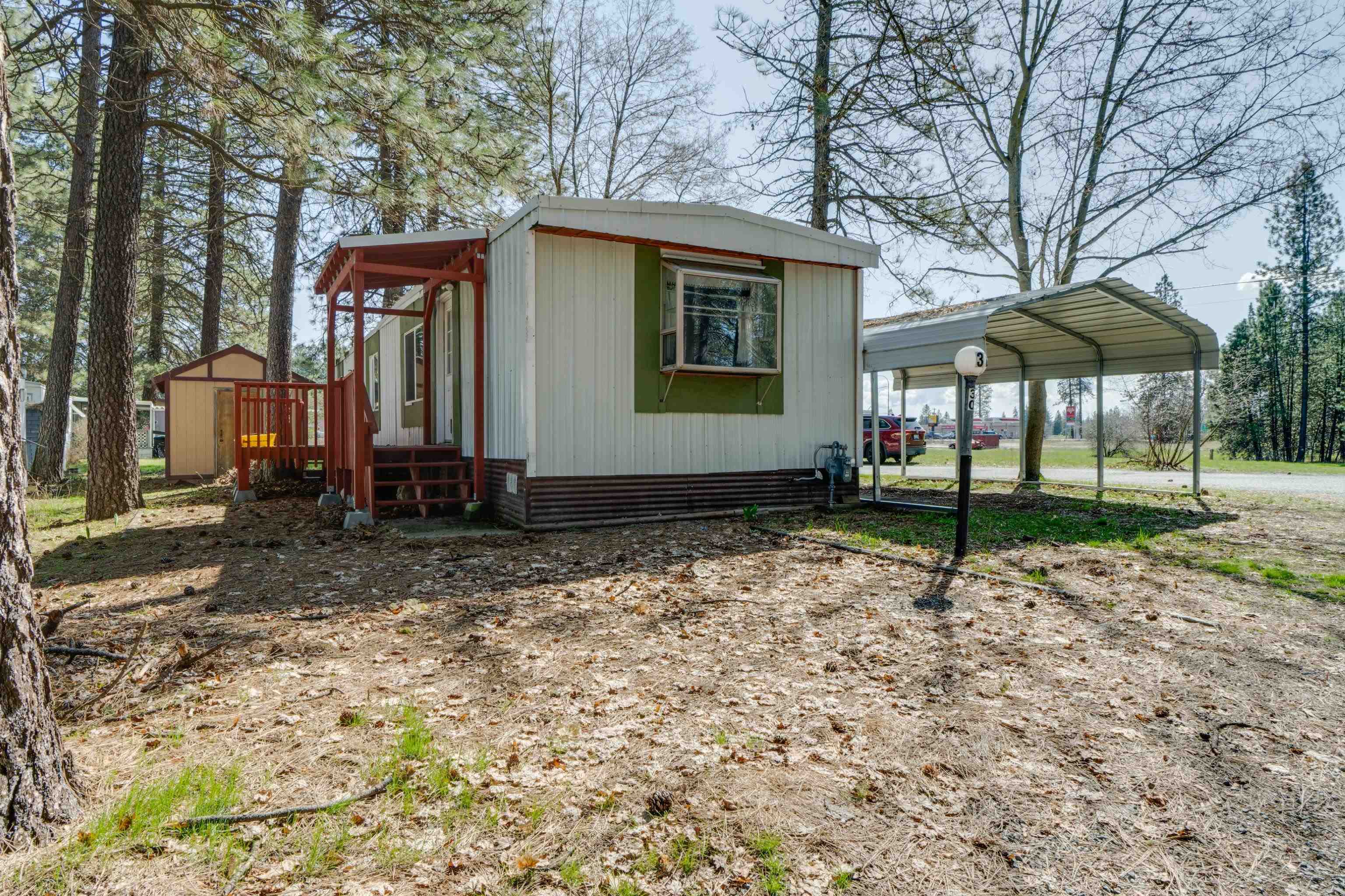 Property Photo: 3928 E Lane Park Rd #30 WA 99021
