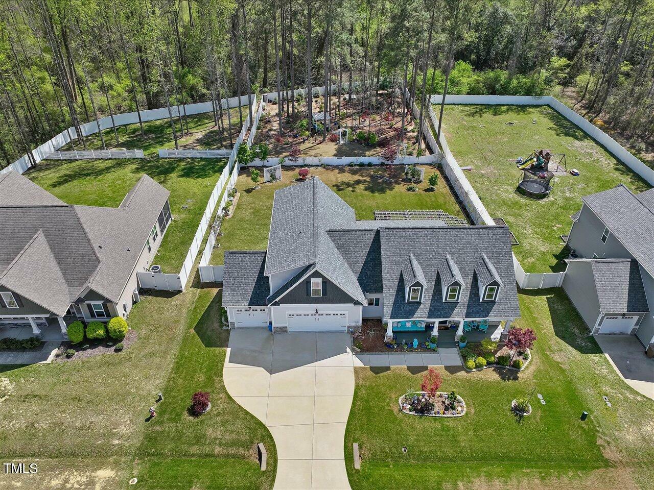 Property Photo:  49 Everwood Drive  NC 27524 