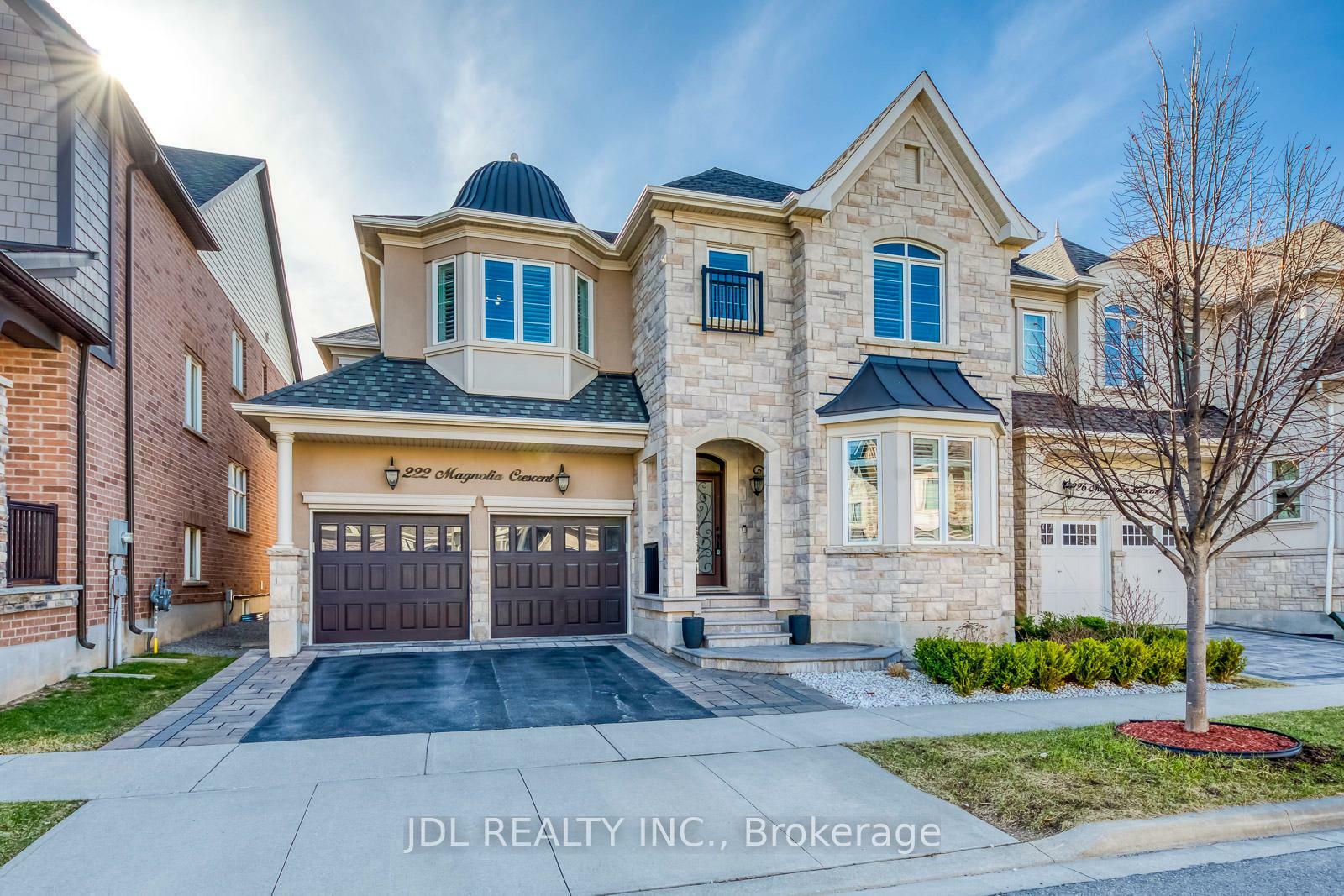Property Photo: 222 Magnolia Crescent ON L6M 0Z8