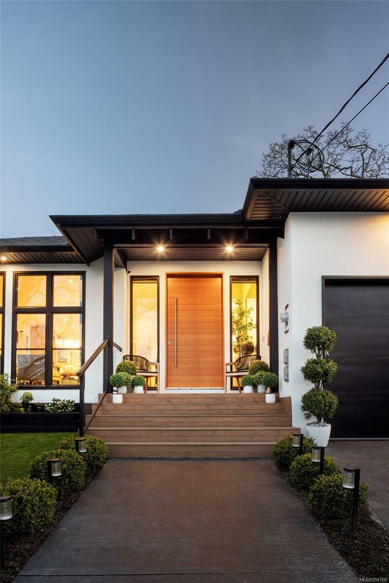 Property Photo: 2473 Plumer St BC V8S 5G9