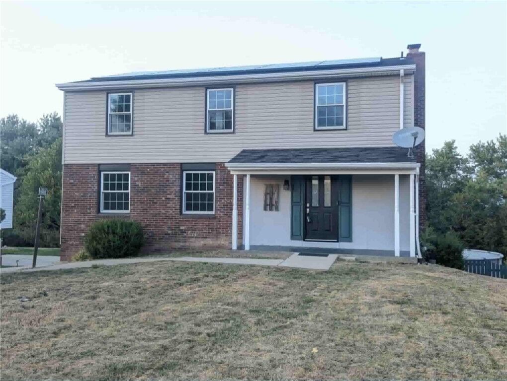 Property Photo: 120 Scottsdale Dr PA 15108