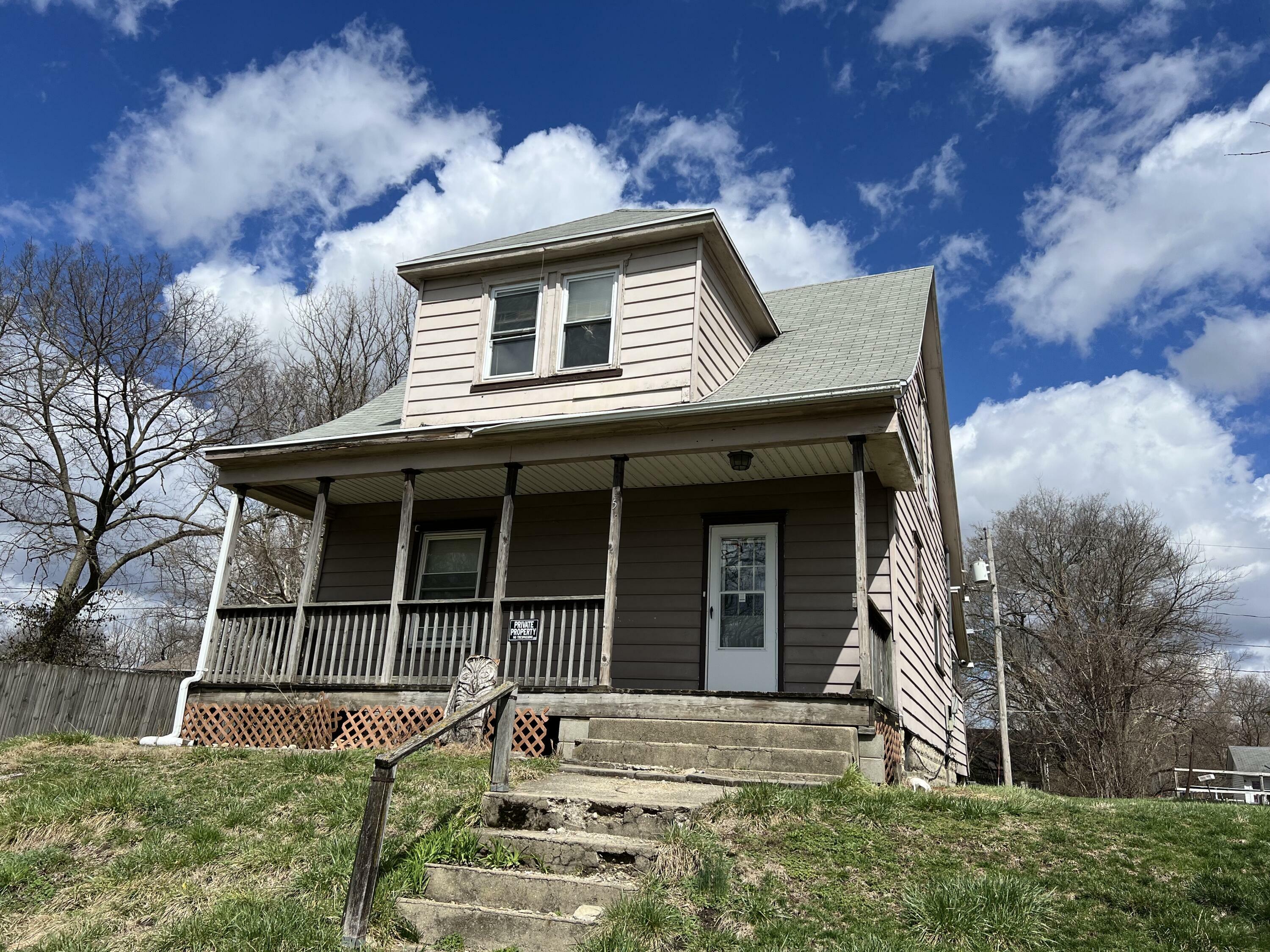 Property Photo: 520 Mount Vernon Avenue OH 45503