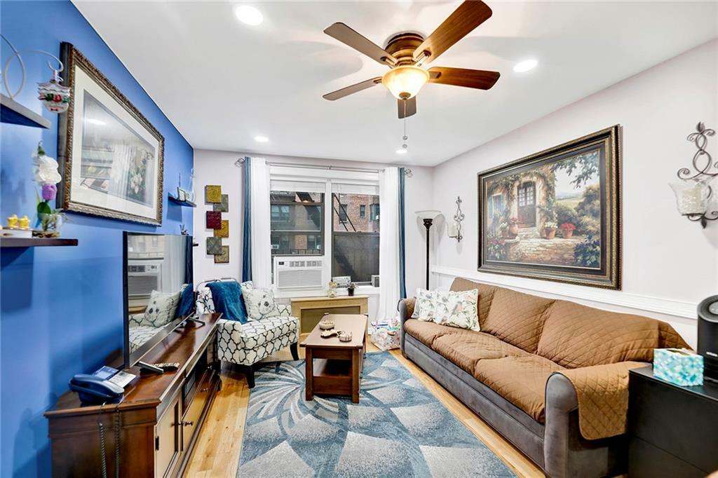 Property Photo: 2220 Burnett Street 2B NY 11229