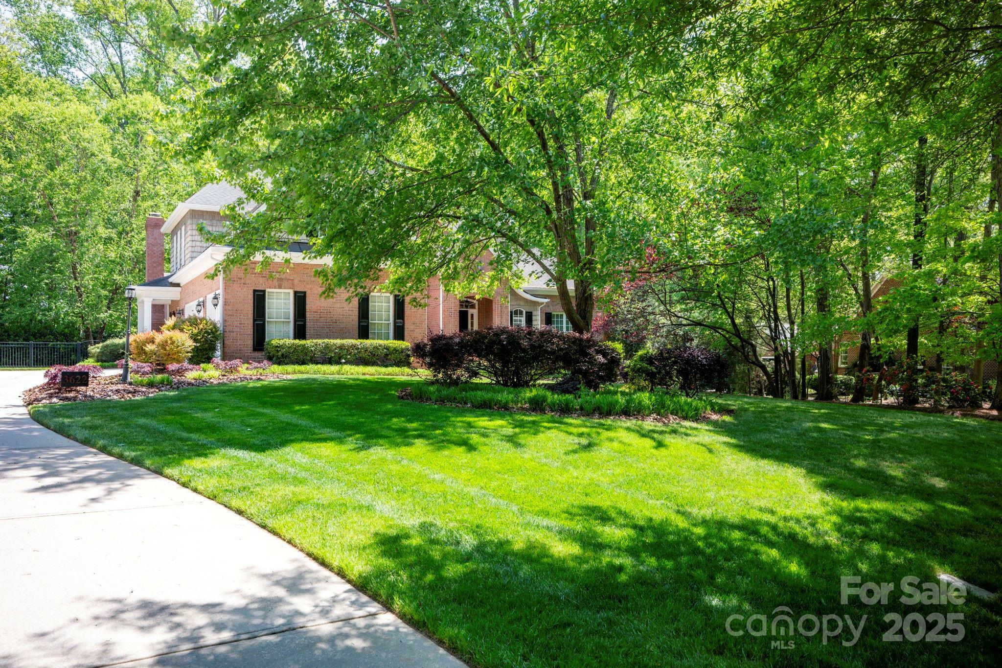Property Photo: 3622 Roxburgh Lane NC 28056