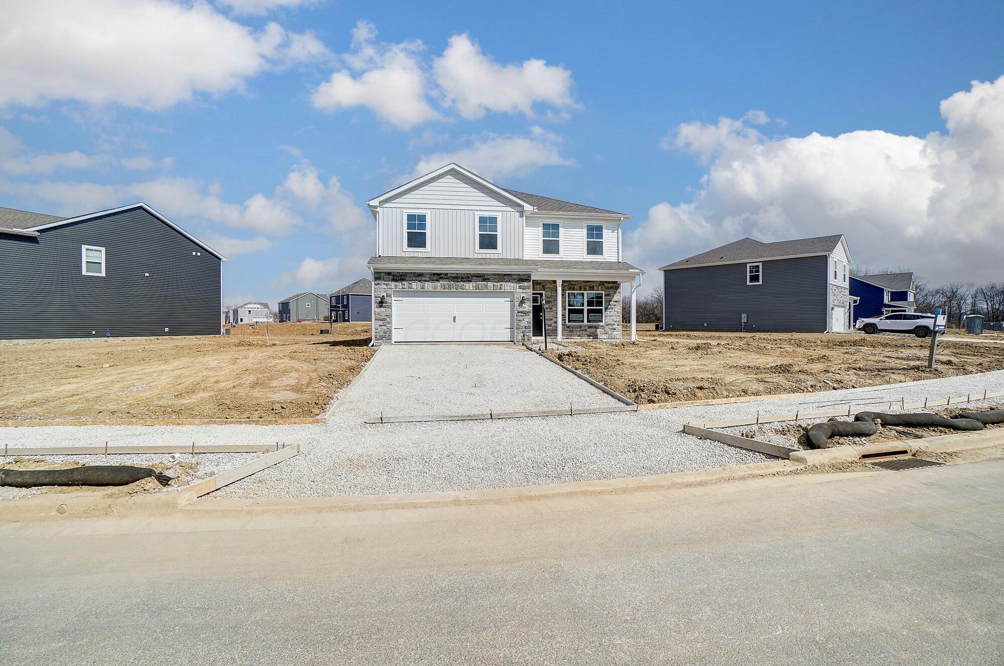 Property Photo: 280 Sterndale Drive OH 43147