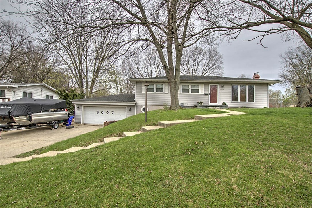 Property Photo:  5007 Melwood Avenue  IL 62521 