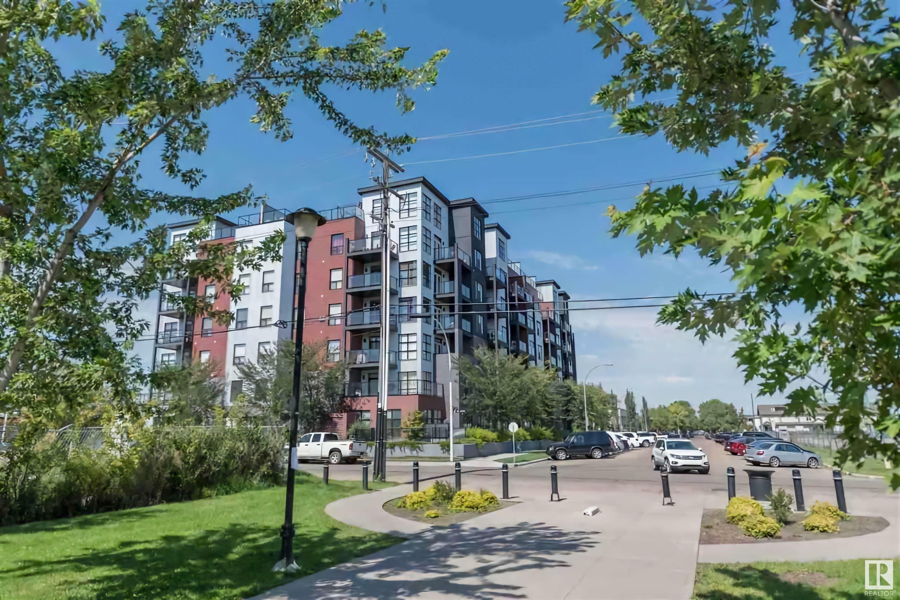 Property Photo: 10518 113 Street NW 108 AB T5H 0C6