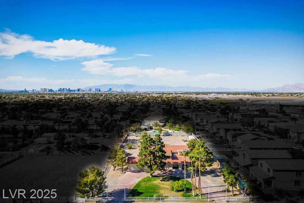 Property Photo: 1410 East Serene Avenue NV 89123