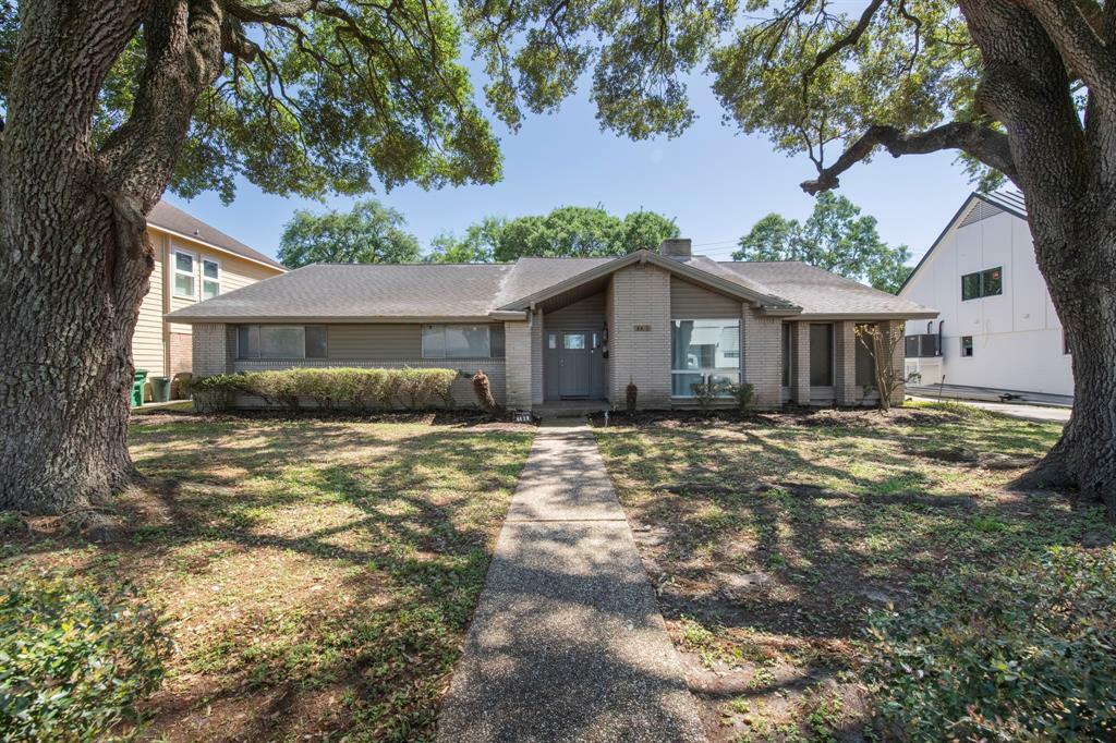 Property Photo: 4419 Sarong Drive TX 77096