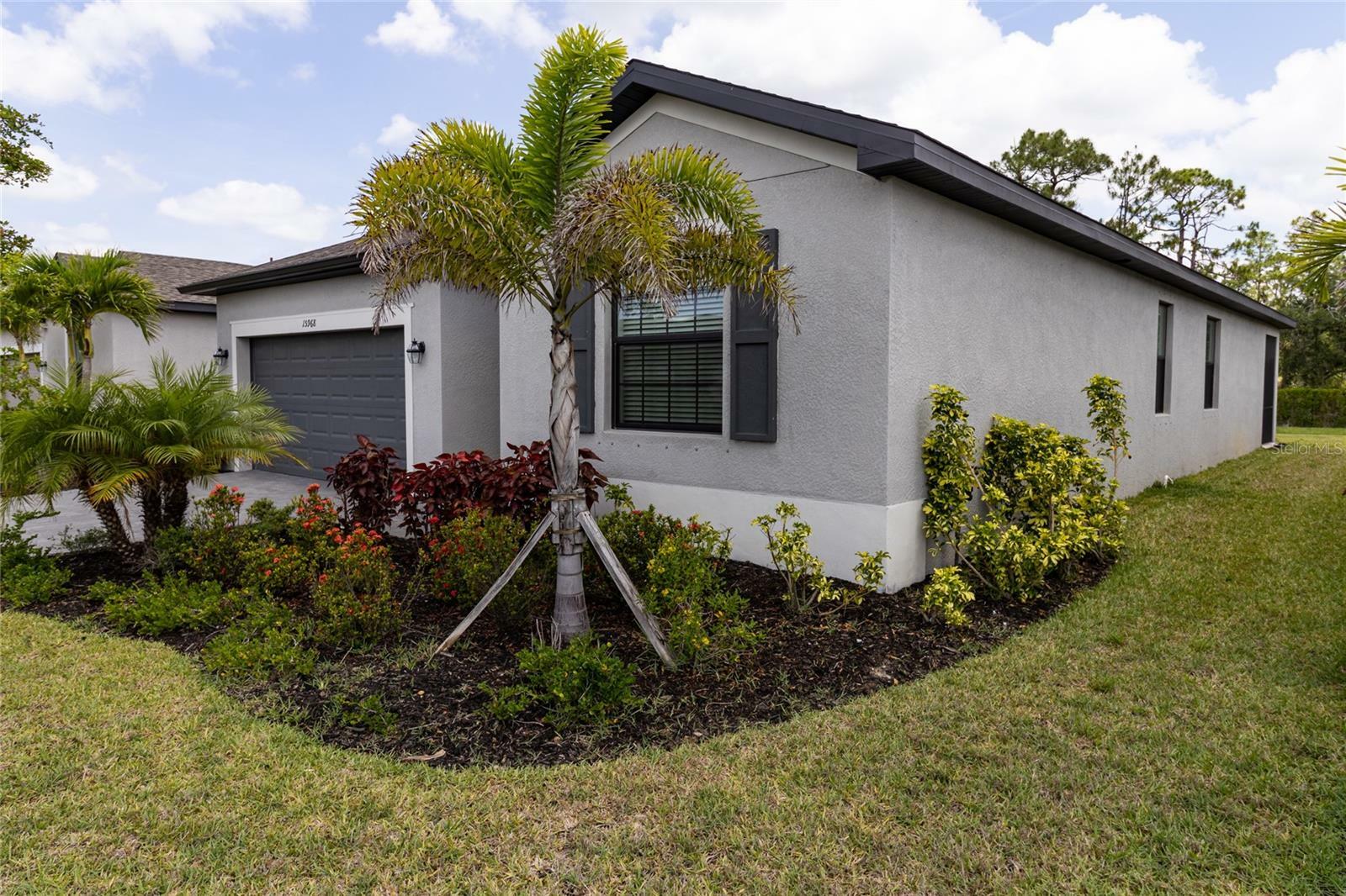 Property Photo: 15968 Honeysuckle Street FL 33953
