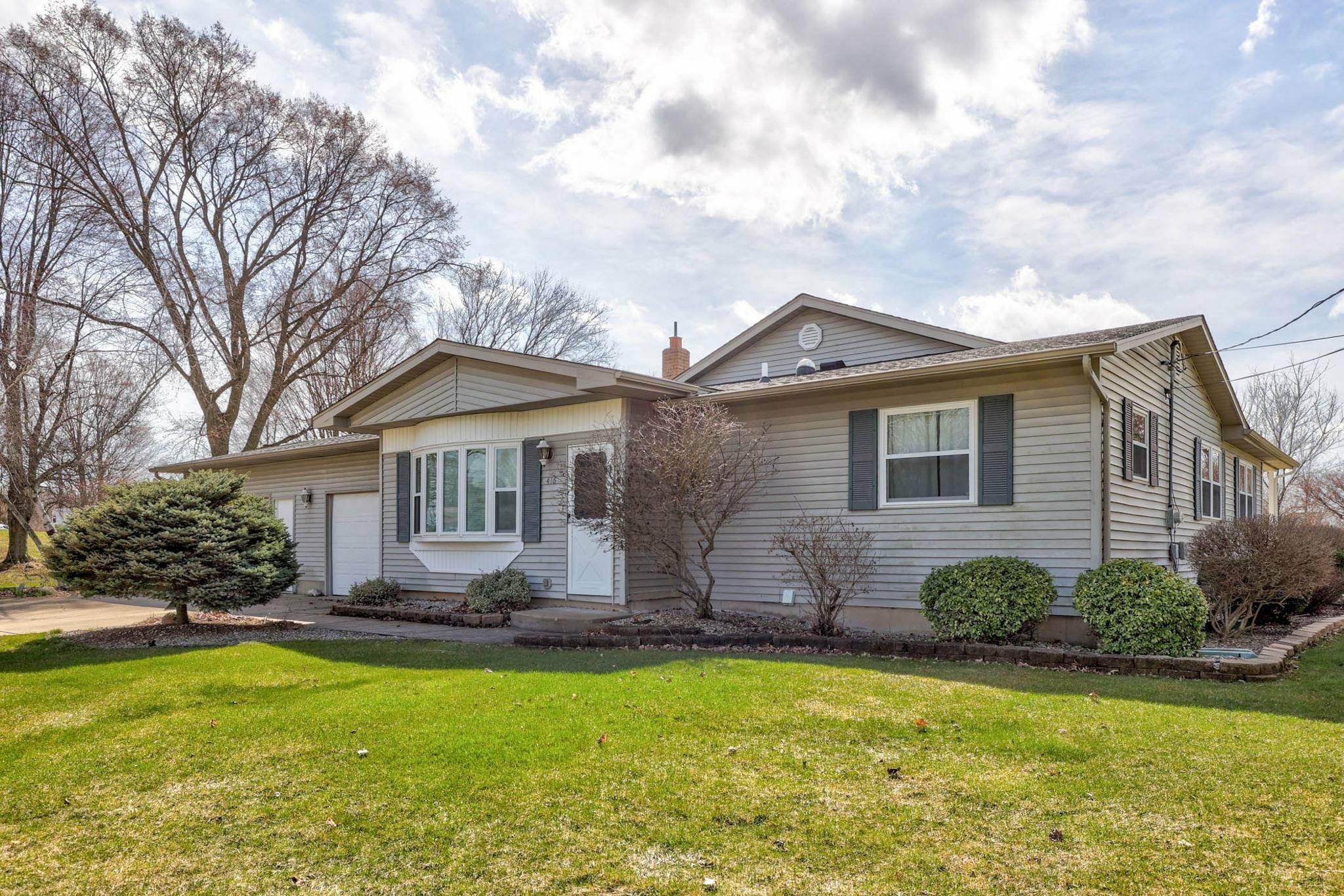 Property Photo: 416 Orchard Street MI 48744