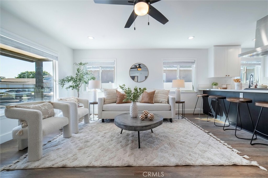 Property Photo: 6525 Downey Avenue CA 90805