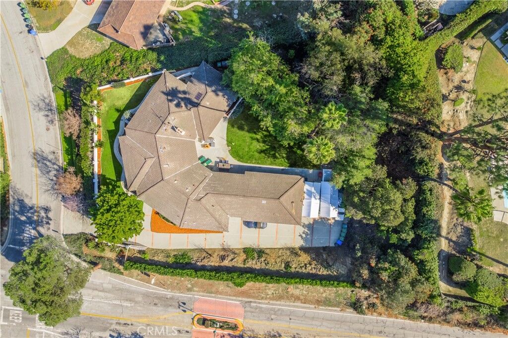 Property Photo:  8126 Enramada Avenue  CA 90605 