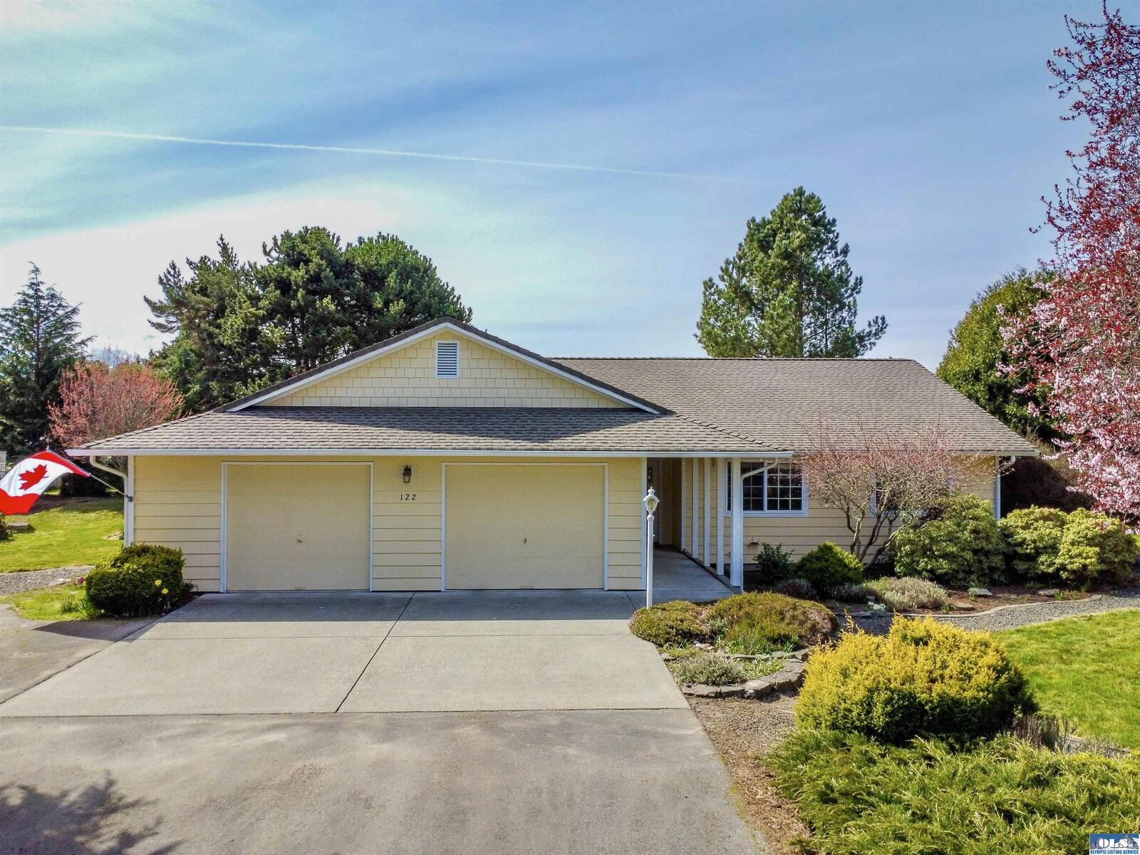Property Photo: 122 Steve Place WA 98382