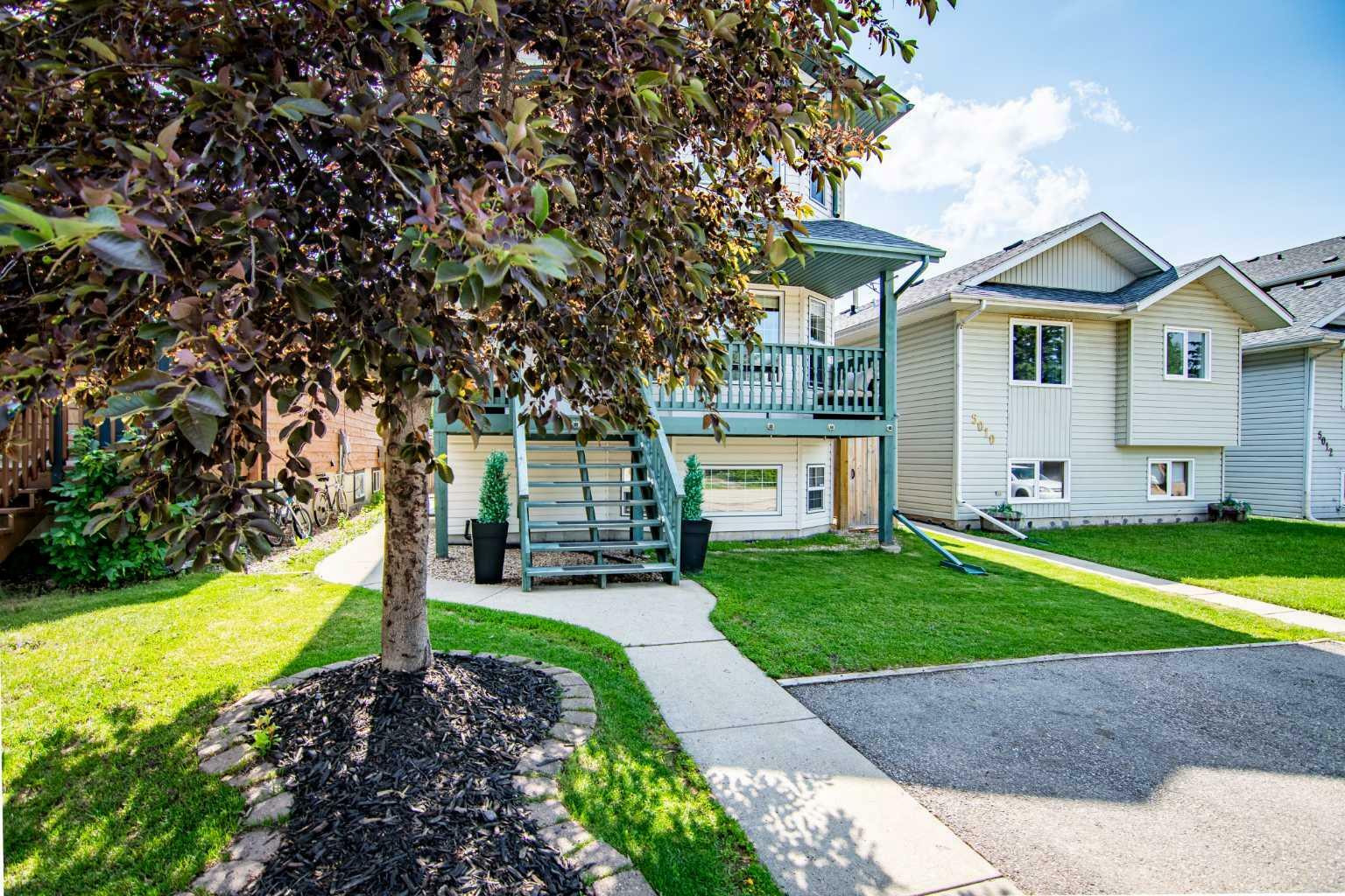 Photo de la propriété: 5008 41 Street AB T4S 1B9