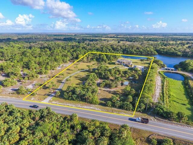 Property Photo: 11733 SW Citrus Boulevard FL 34990