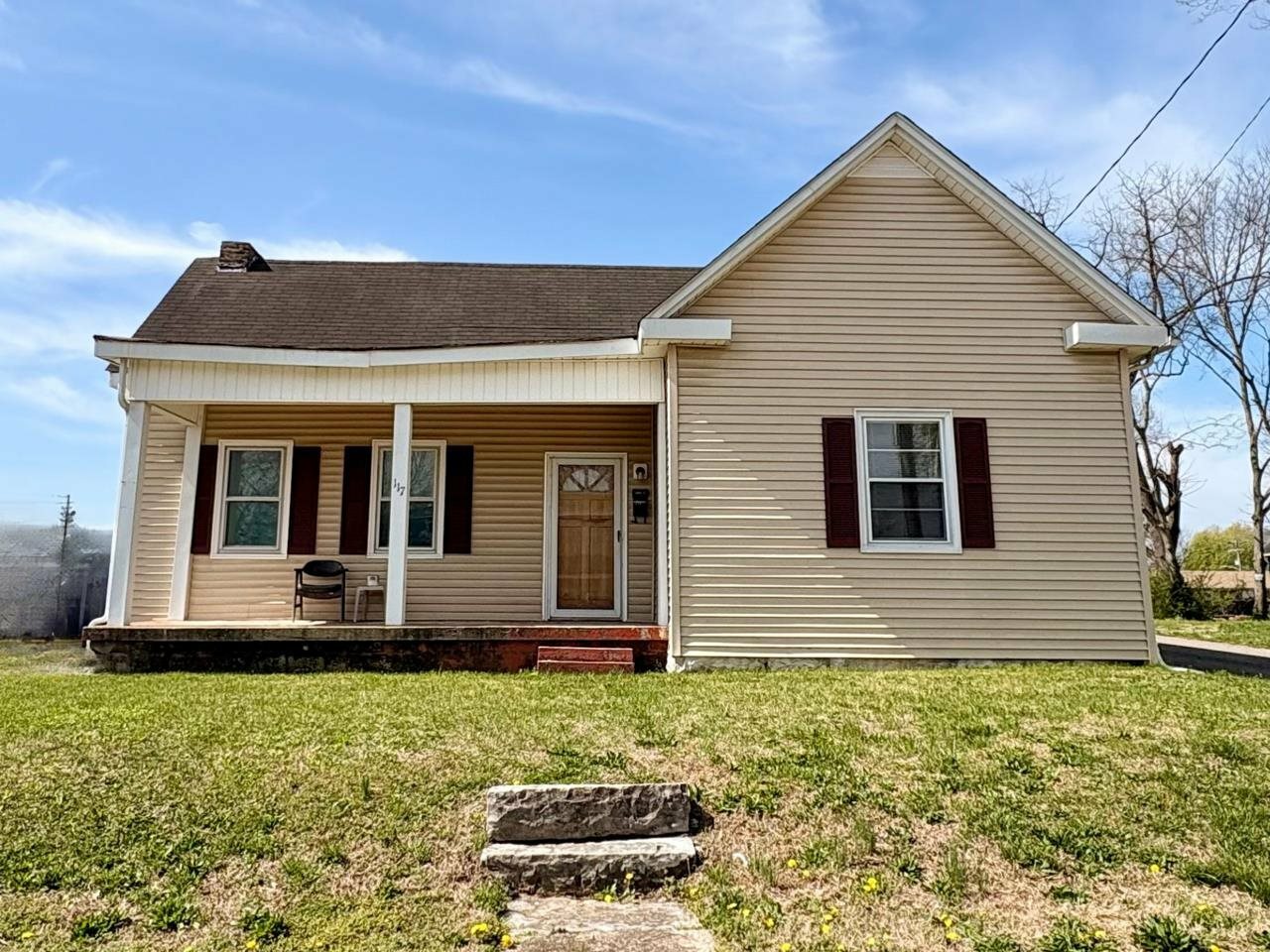 Property Photo: 117 Woodford Avenue KY 42101