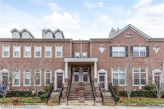 Property Photo: 16894 Farmington Road MI 48154