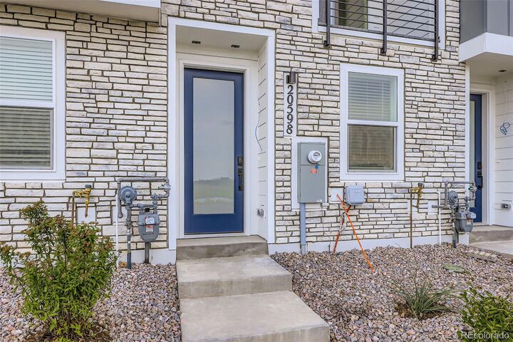 Property Photo:  20598 E 63rd Avenue  CO 80019 
