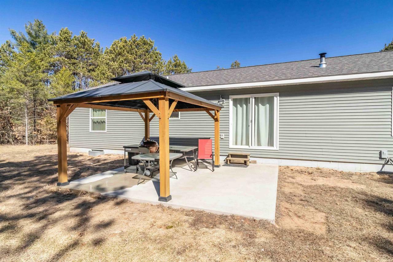 Property Photo: 1851 Duck Creek Drive WI 53934