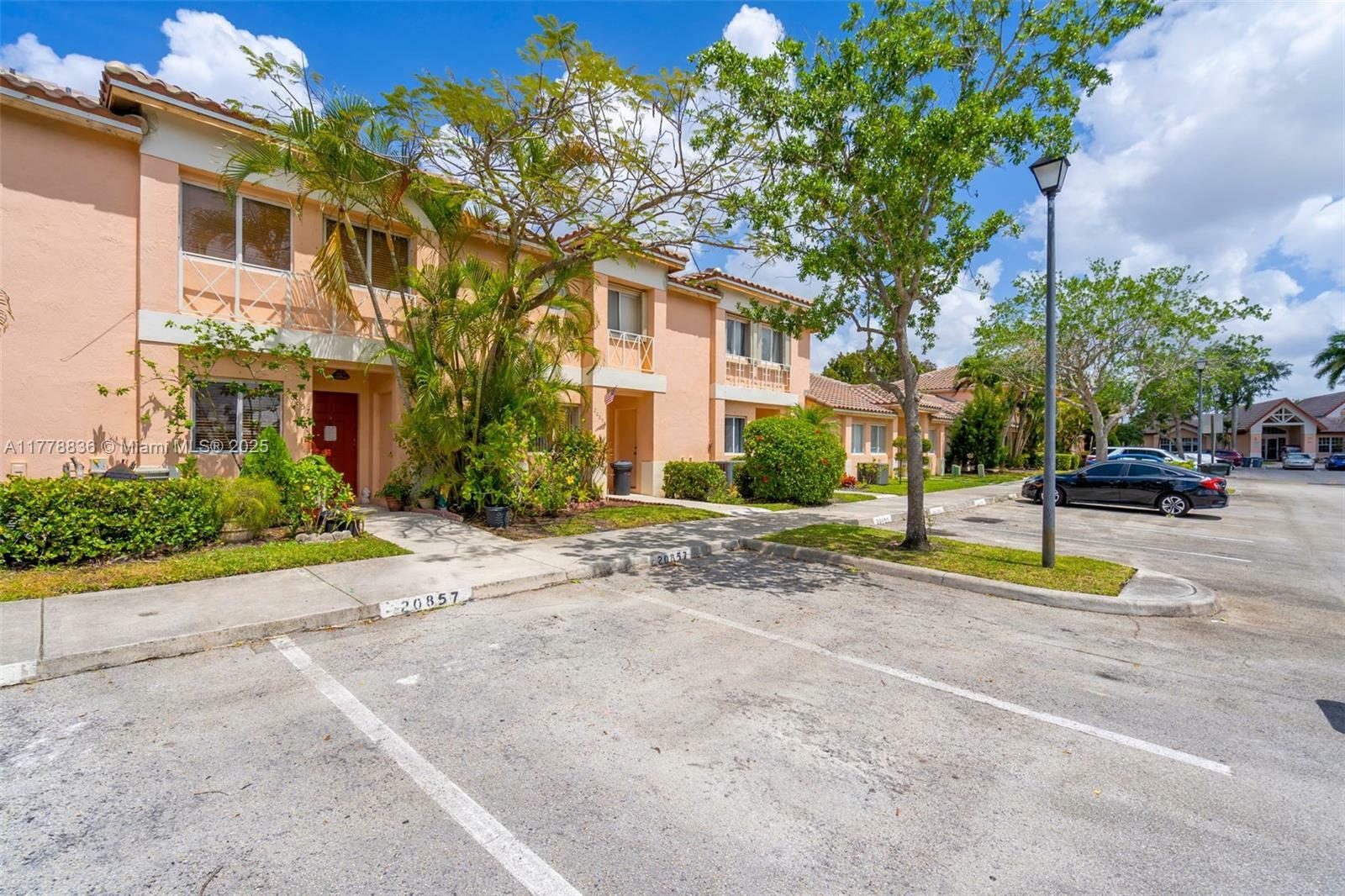 Property Photo: 20857 NW 4th St 20869 FL 33029