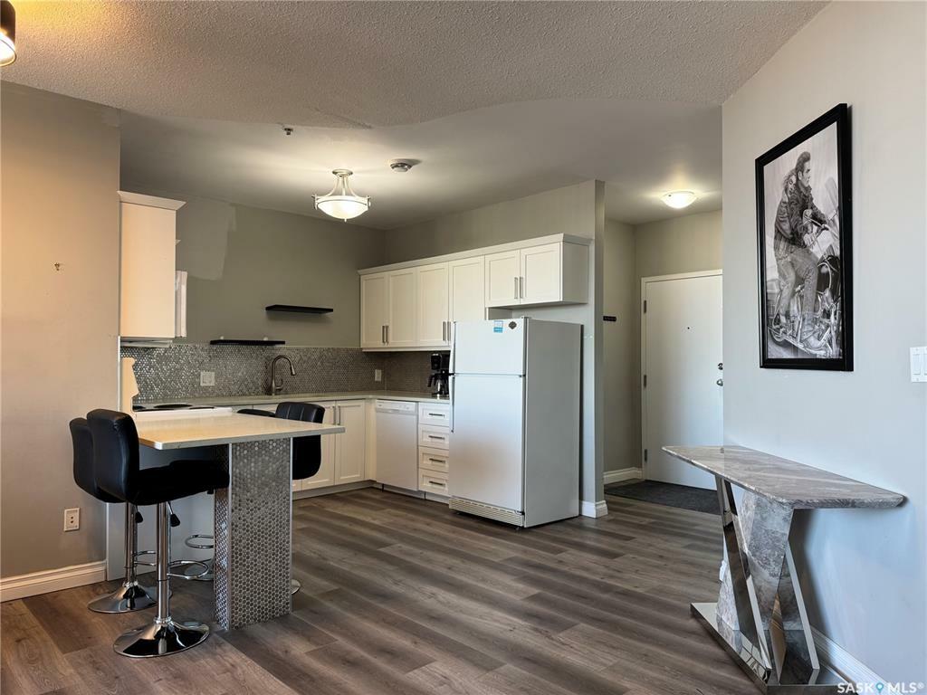 Property Photo: 1867 Hamilton Street 1203 SK S4P 2C2