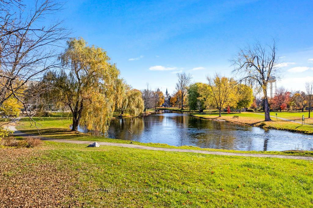 Property Photo:  5B Lewis Street  ON K7H 1M6 