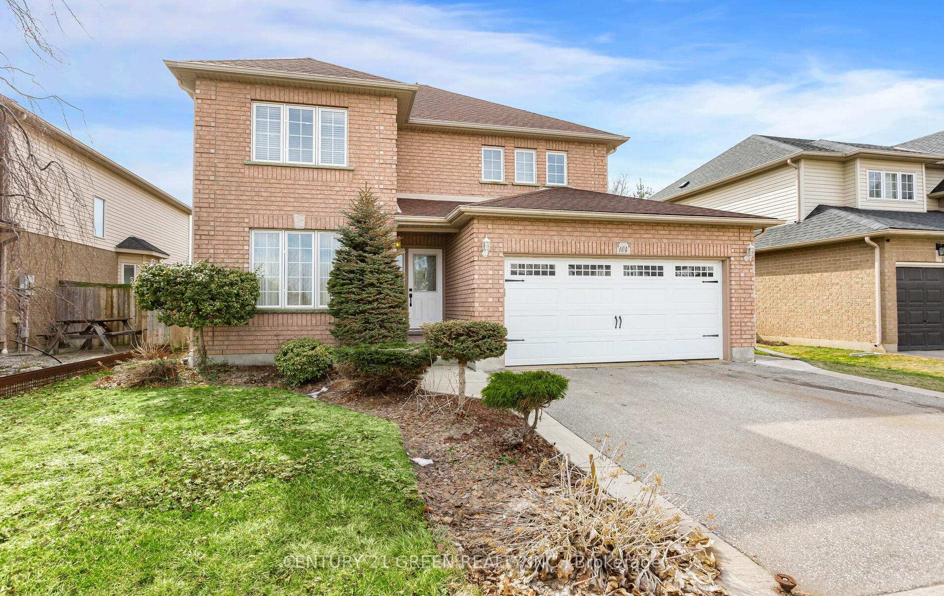Photo de la propriété: 104 Lilywood Drive ON N1P 1H1