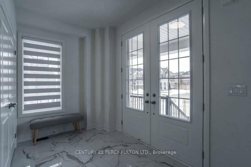 Property Photo:  1 Dorian Drive  ON L1P 0B8 