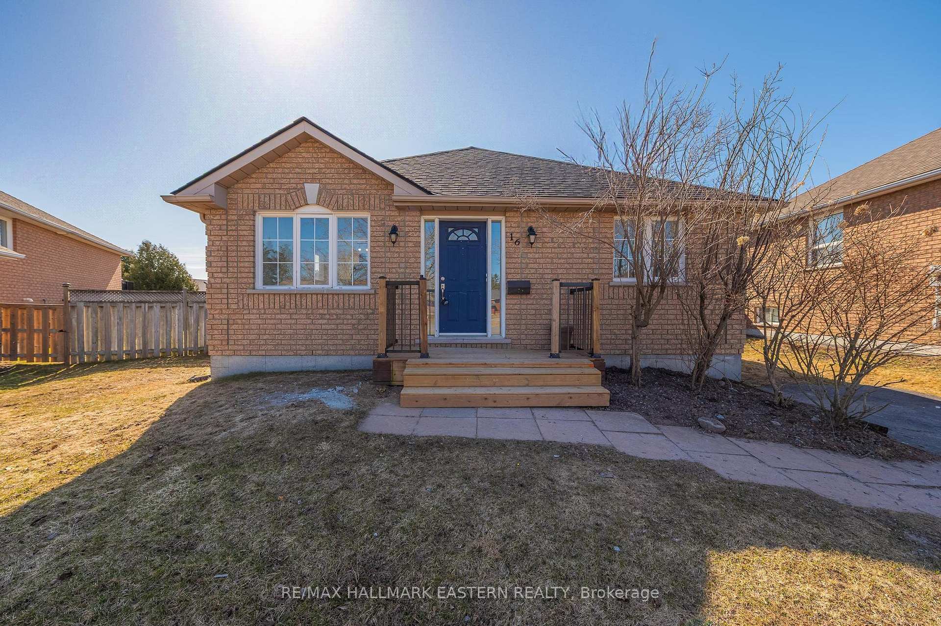 Property Photo: 16 Ferguson Place ON K9H 7M9