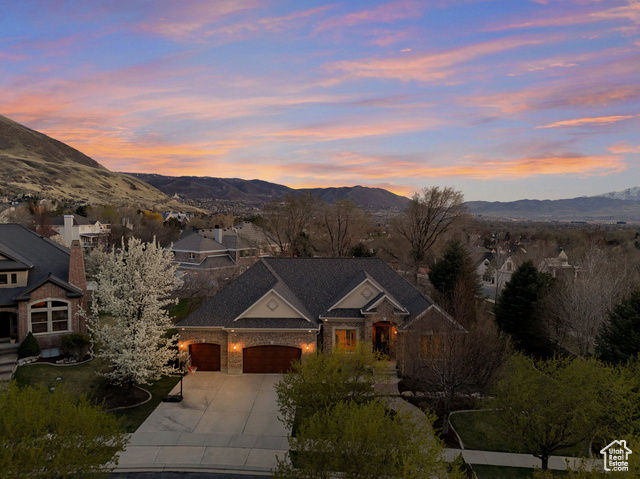 Property Photo: 2026 E Tivoli Hills Ct UT 84020