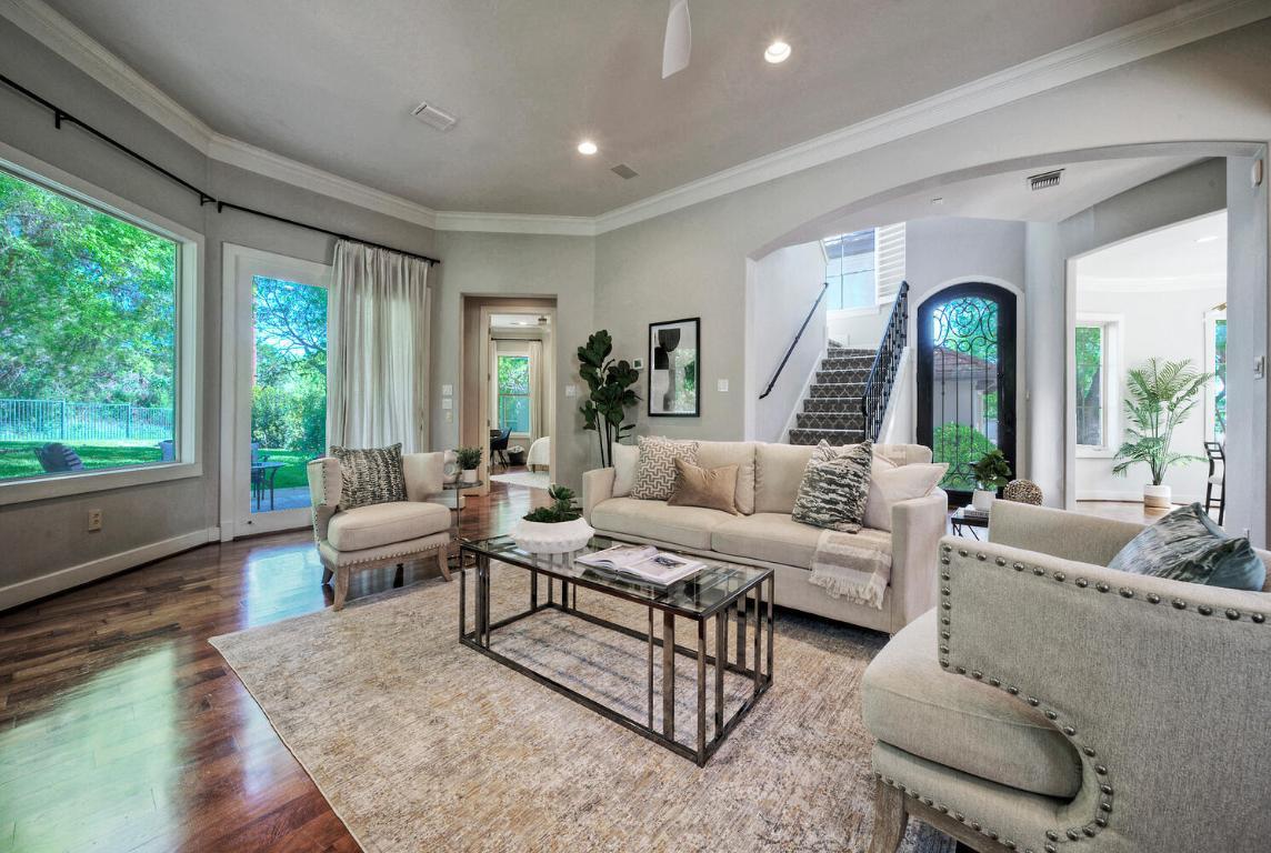 Property Photo: 2800 Waymaker Way 15 TX 78746