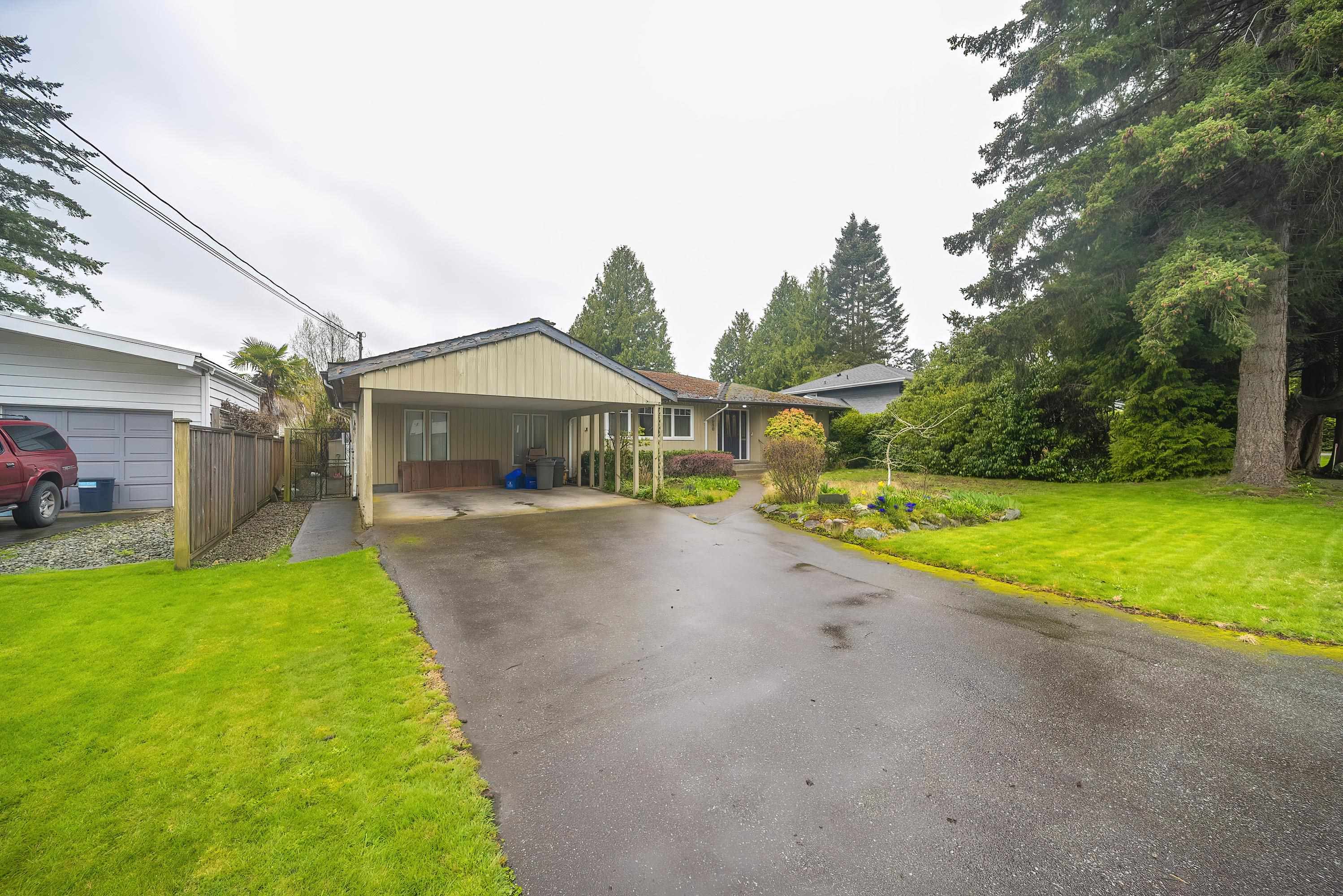 Property Photo: 4980 11A Avenue BC V4M 1Z4