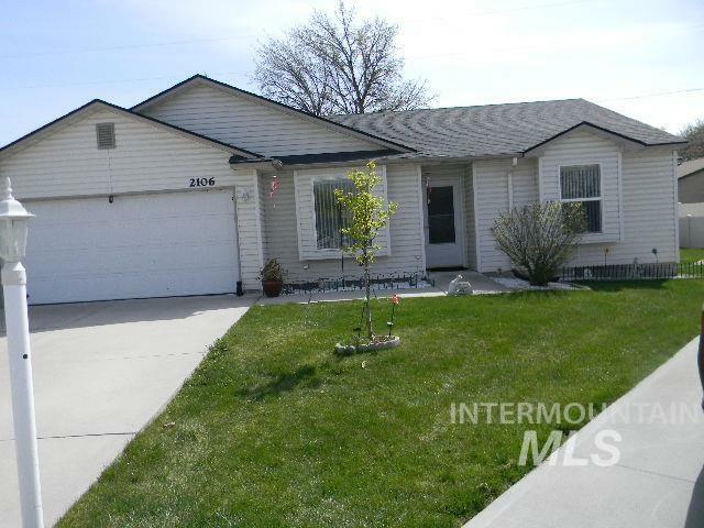 Property Photo: 2106 Alder Dr. ID 83605-5990
