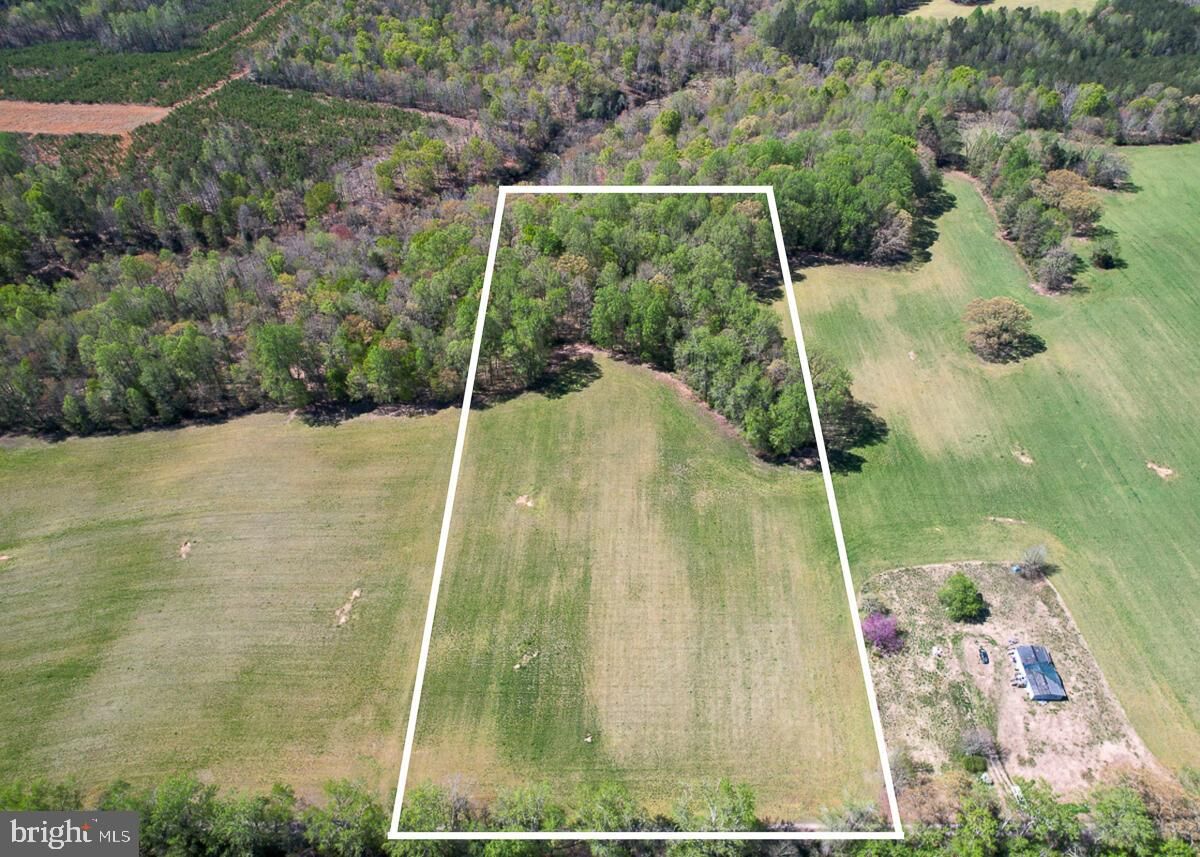 Property Photo:  12.42 Acres Bull Neck Road  VA 22436 