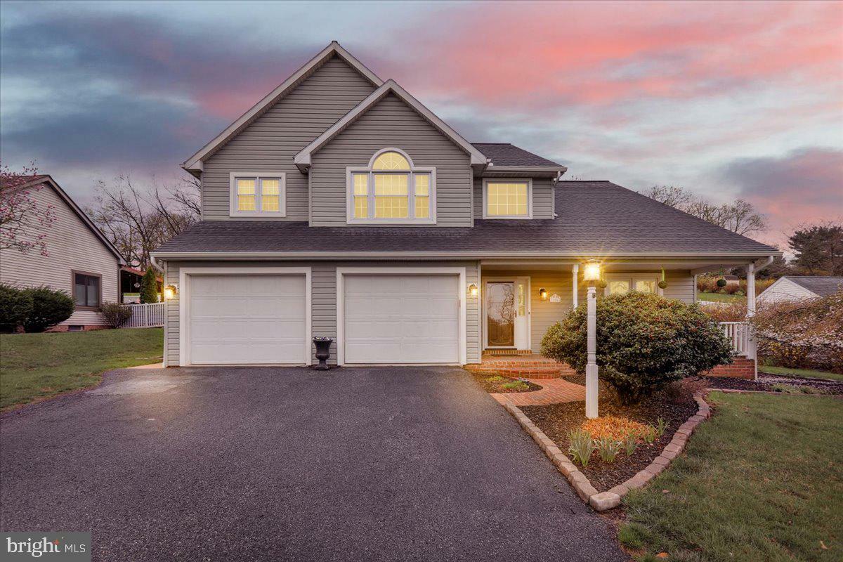 664 Fairview Road  Mount Joy PA 17552 photo