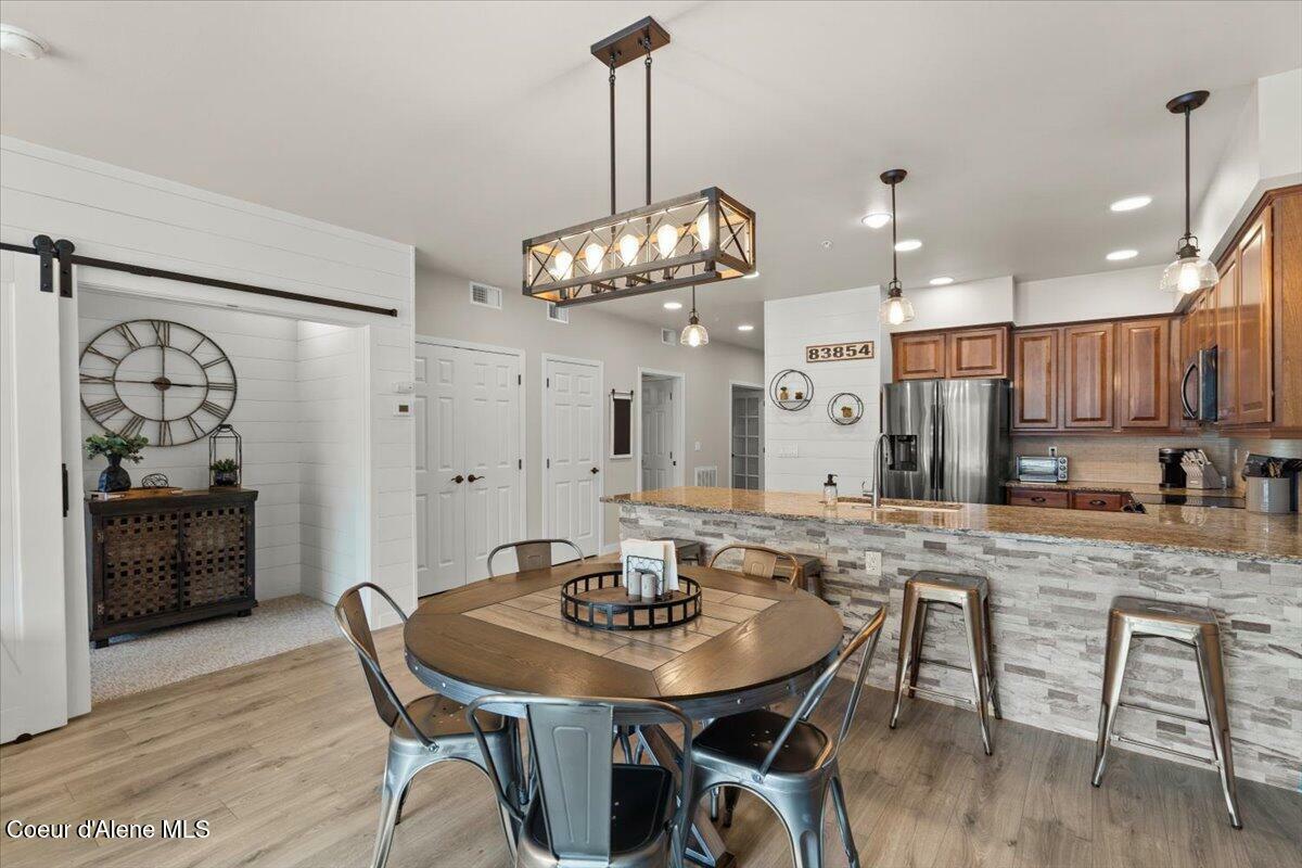 Property Photo: 415 W Waterside Dr #104 ID 83854