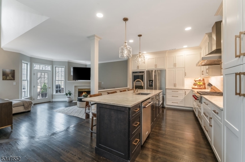 Property Photo: 10 Rock Creek Woods Dr NJ 08530