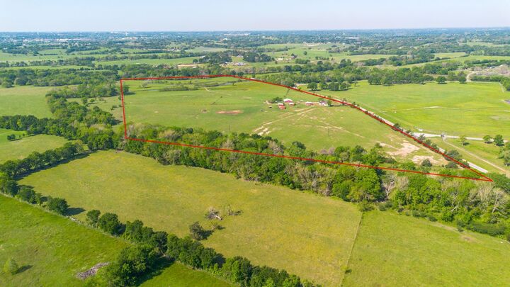 Property Photo: 2352 Airport Road TX 77833