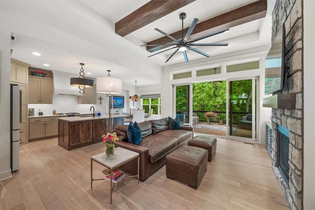 Property Photo:  2428 W 179th Street  KS 66085 