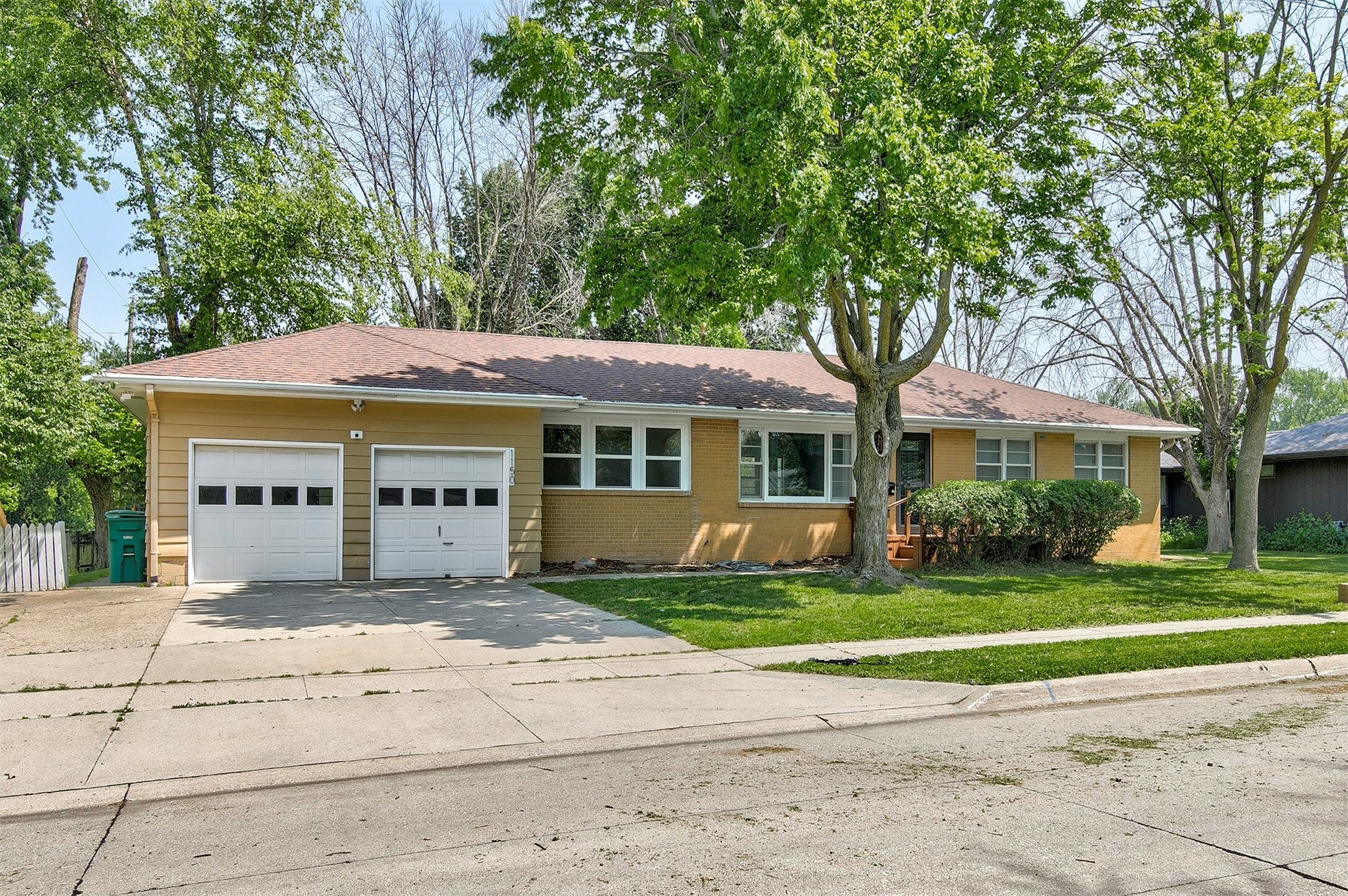 Property Photo: 1150 SW Lynn Drive IA 50023