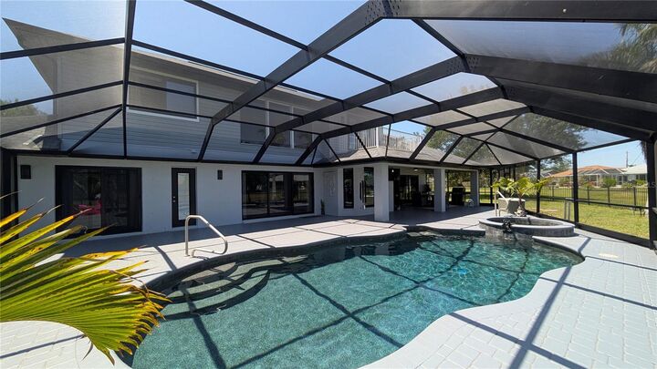 Property Photo: 384 Viedma Street FL 33983